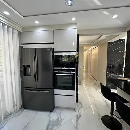 Domaine Prive De Luxe 120m2 Calme,confort ,elegance Apartmán *